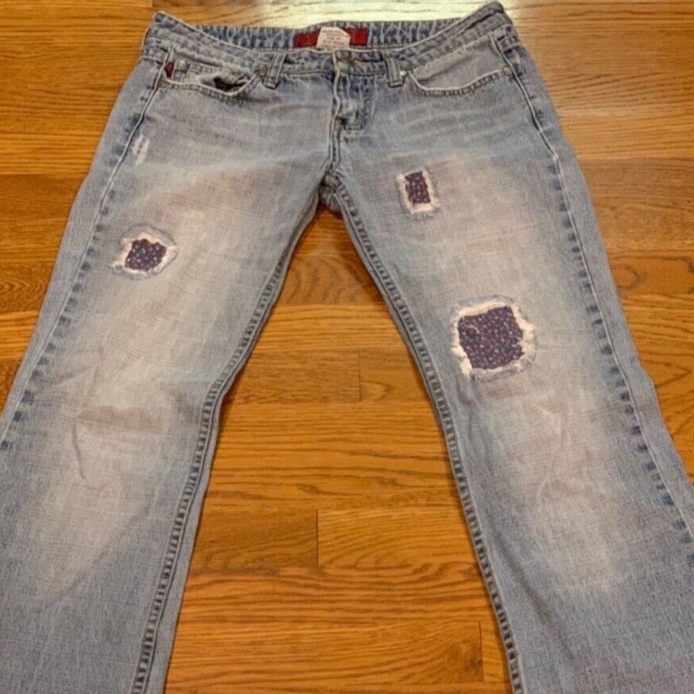 YMI Women's Denim Jeans w/ patches -  Size 7 Juniors